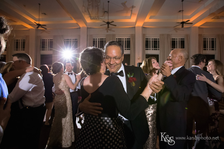 wedding at room on main dallas